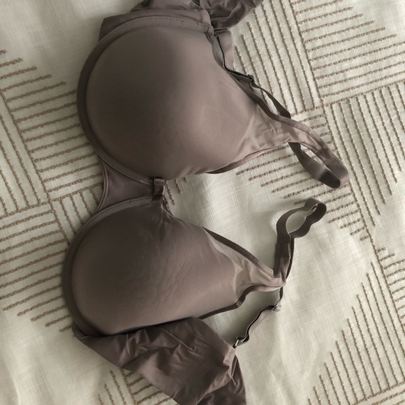 2 Wonderbras size 40C - Picture 1 of 5